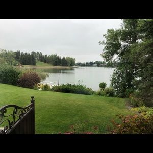 Meet your Posher, Yen